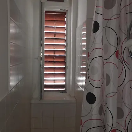 Csopi Apartman Apartamento *